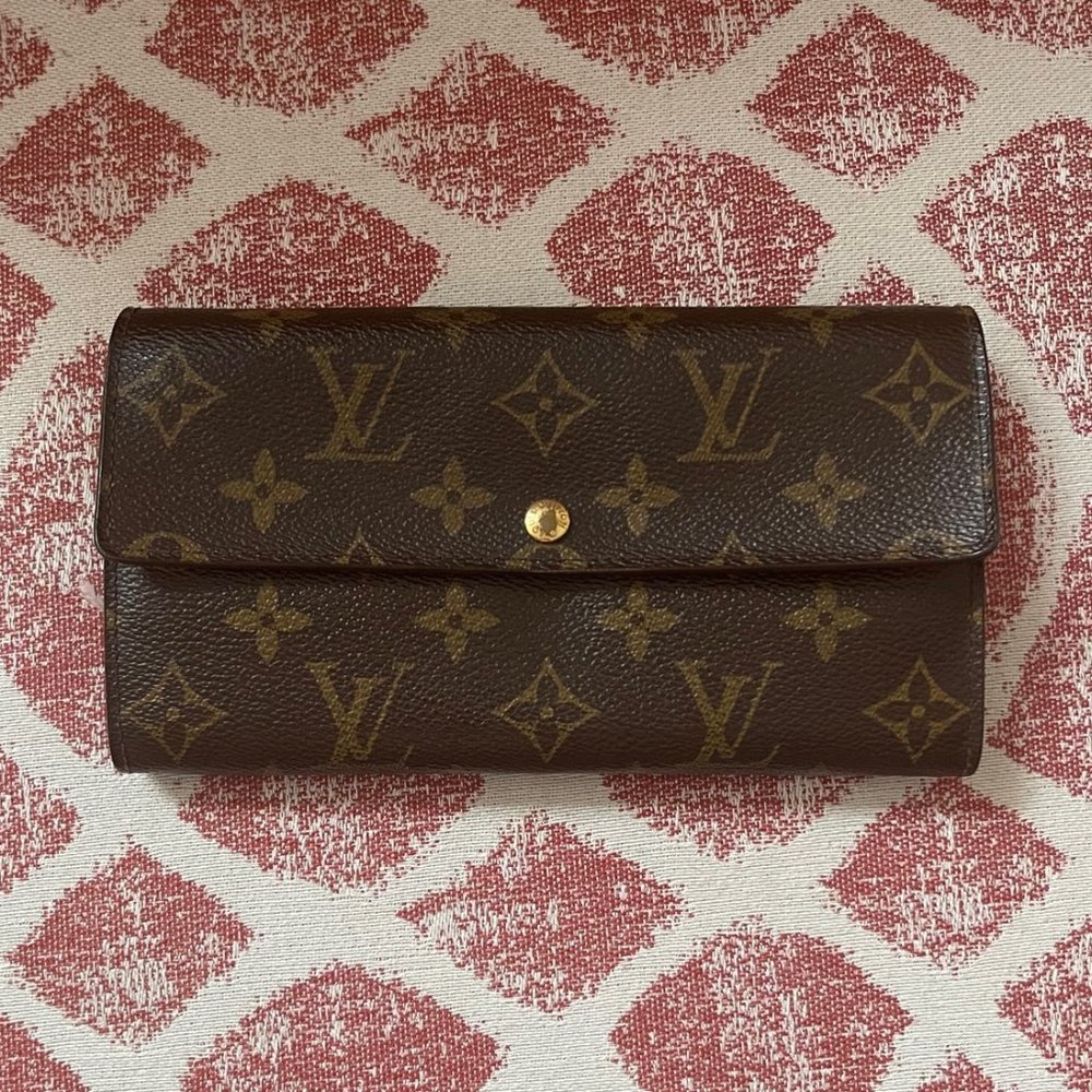 Louis Vuitton - SARAH LEATHER WALLET